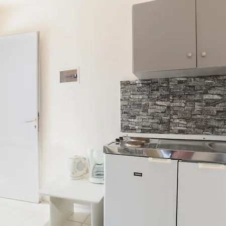 Apartament Eugenia & *